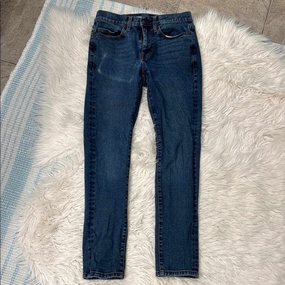 Amazon Essentials Men's Dark Blue SlimJeans